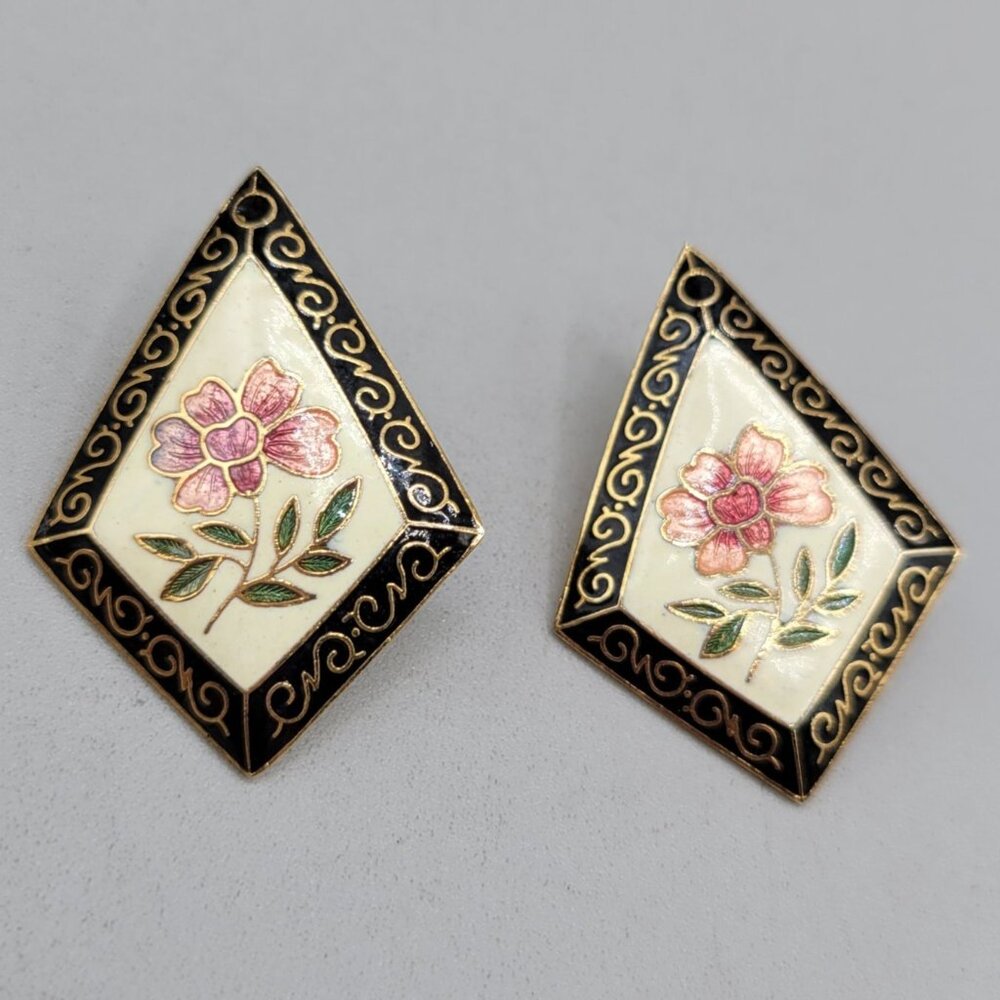 Vintage Floral Cloisonne Enamel Diamond Shaped Gold Tone Earrings